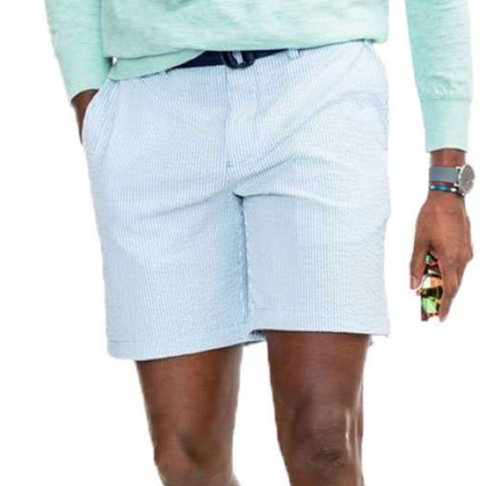Stretch Seersucker Shorts in Ocean Channel by Southern Tide 35W